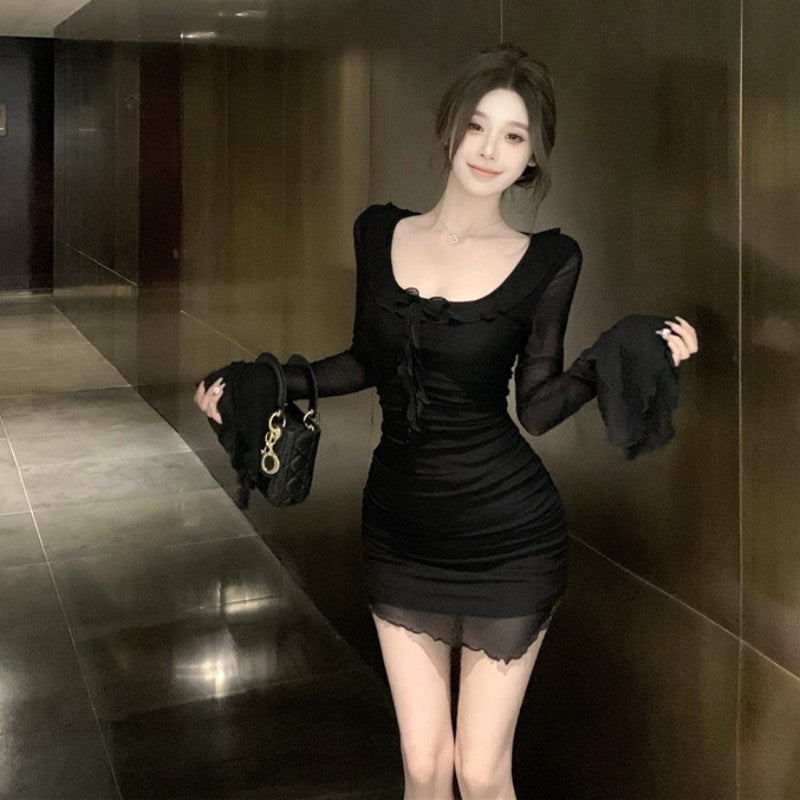 Black Dress - Bodycon